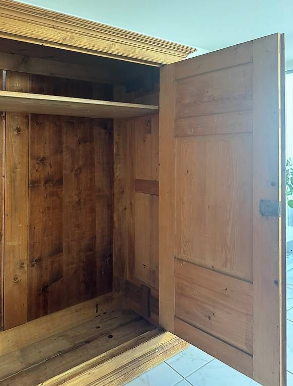Armadi: Antiker Schrank (Bodenseeschrank) – Usato da Mönchaltorf venduto da Speedy453 4
