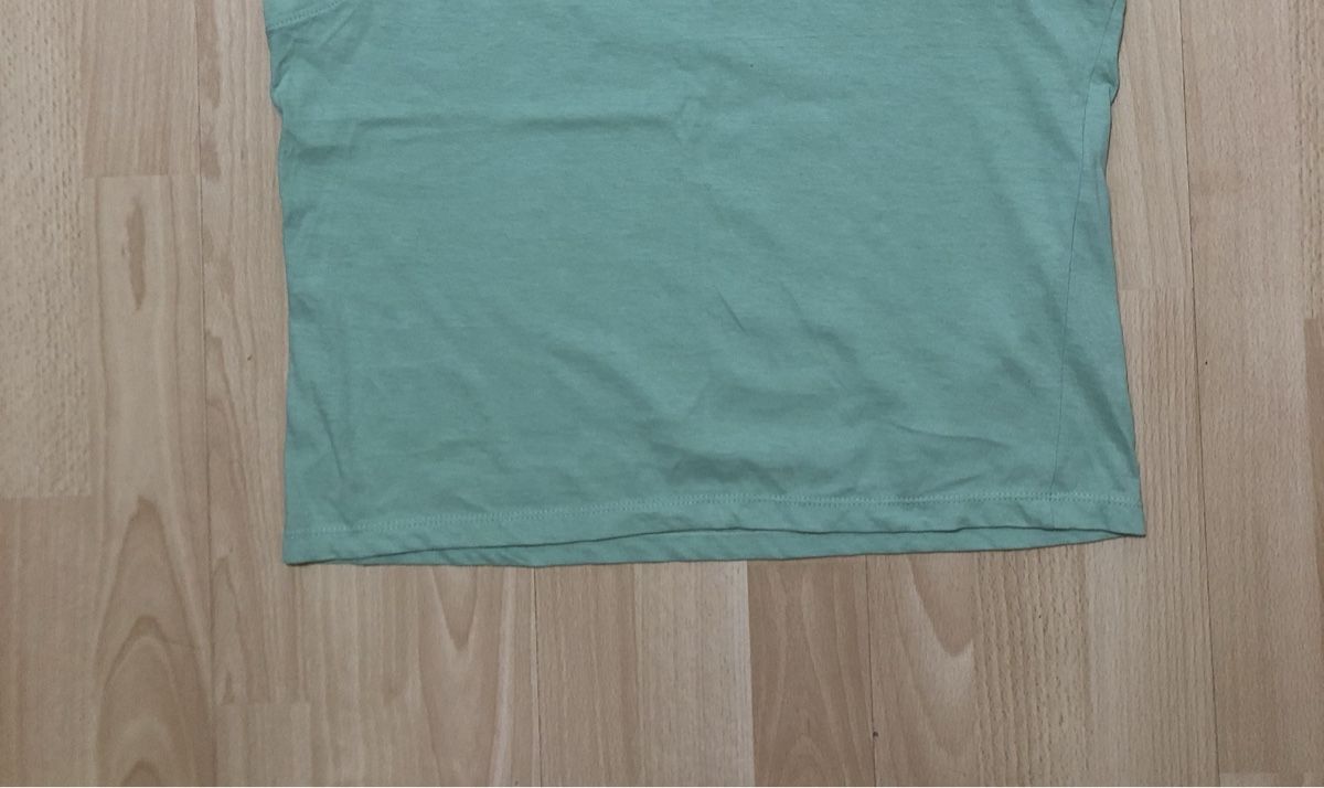 T-shirt: Chicorée Shirt Gr.M – Usato da Chur venduto da vicky7 3