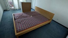 Bett inkl. Matratzen