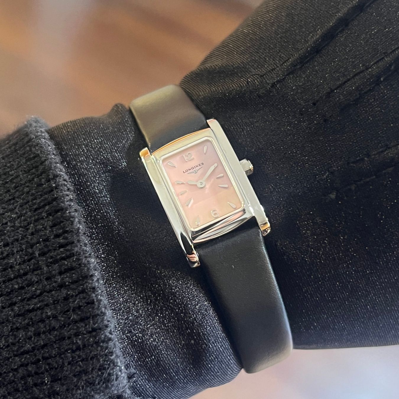 Longines Orologi: Longines DolceVita MOP Pink Dial L5.158.4.80.2 – Usato da Carouge GE venduto da Watchaser 3