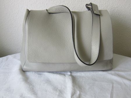 Tasche in grauem Leder, Top Zustand!