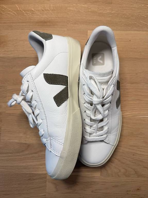 Chaussures femmes: Veja Schuhe 39 – Neuf avec emballage d'origine à Uster par hanna99 2