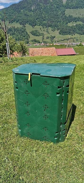 Box contenitori: Composte de jardin – Usato da Lessoc venduto da lulule01 2