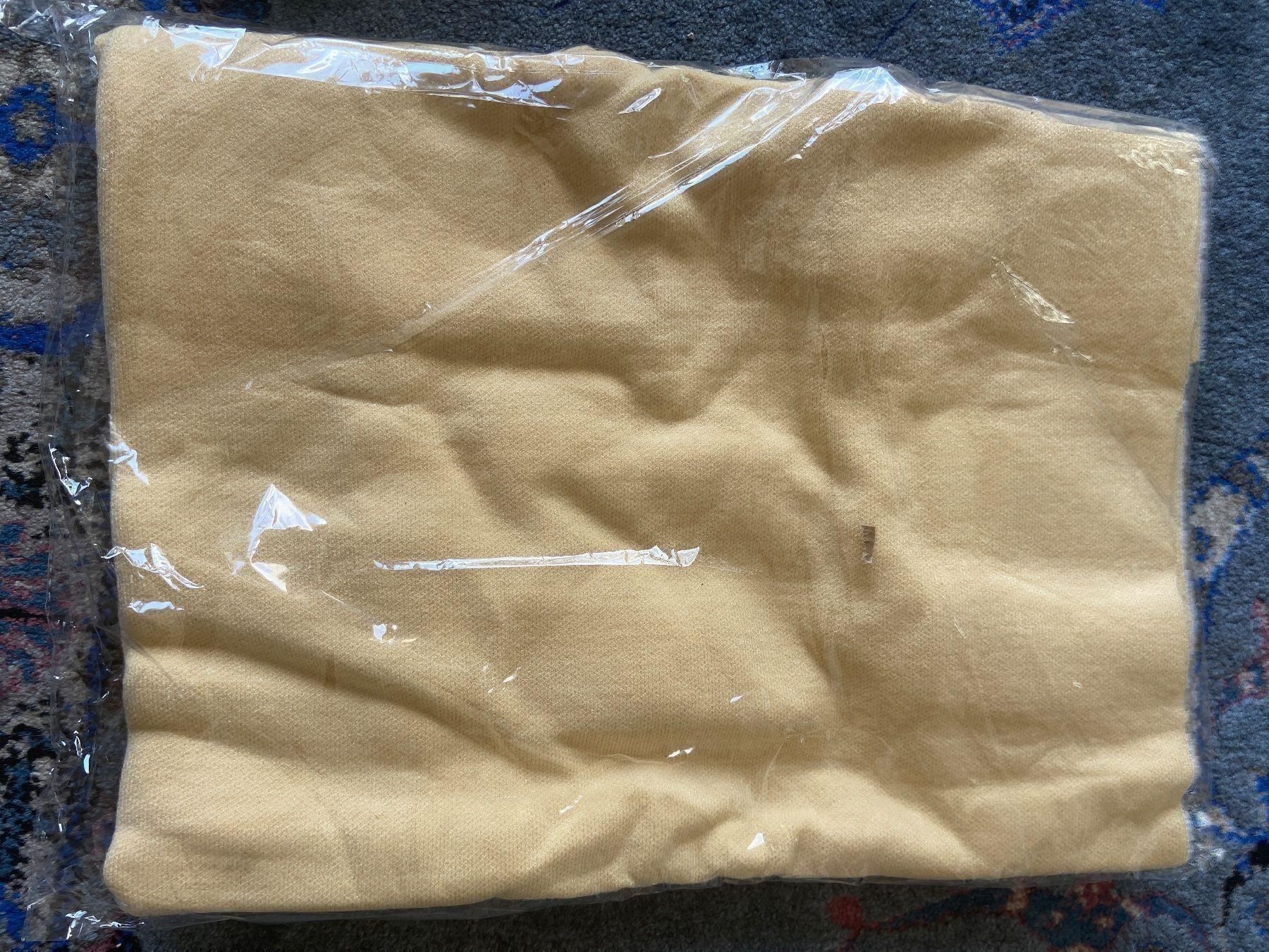 Pullover & Sweatshirts: Pull col V ample gris/noir/jaune – Neu und originalverpackt aus Petit-Lancy von mina222 3