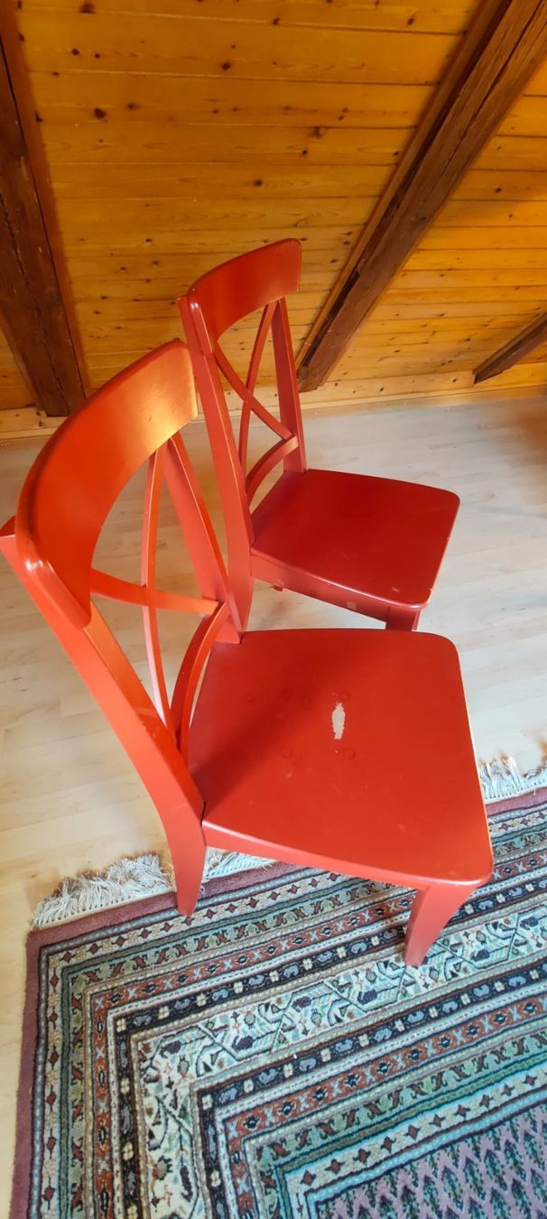 Sedie: Retro Holzstühle, 2er Set, rot lackiert – Usato da Krauchthal venduto da MEWA01 1