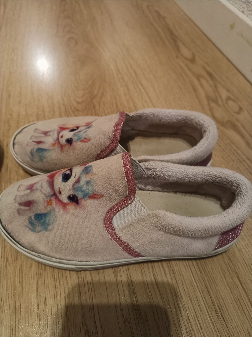 Scarpe per ragazze: Schuhpaket Mädchen 29/30 – Usato da Wangen SZ venduto da mka_w5d2 9