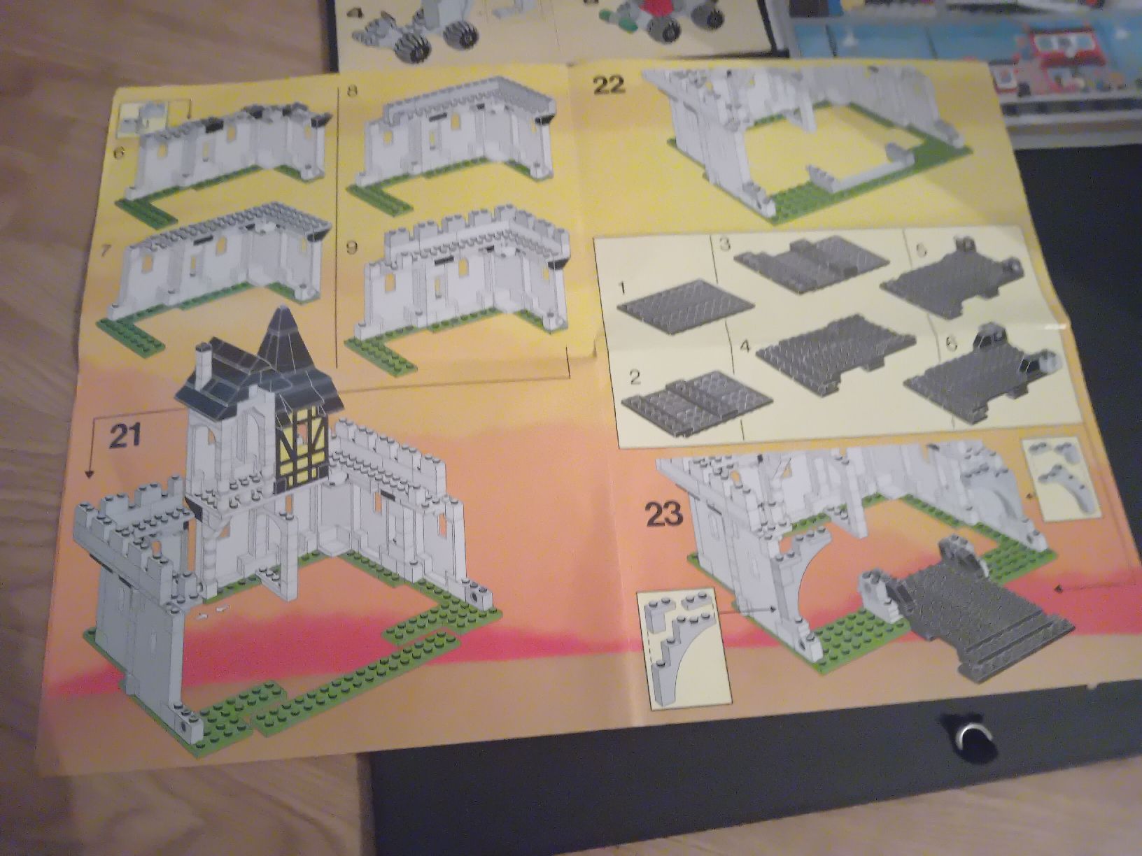 Lego Kit di costruzioni: manuali montaggio Lego – Usato da Biasca venduto da Old_6blh 3