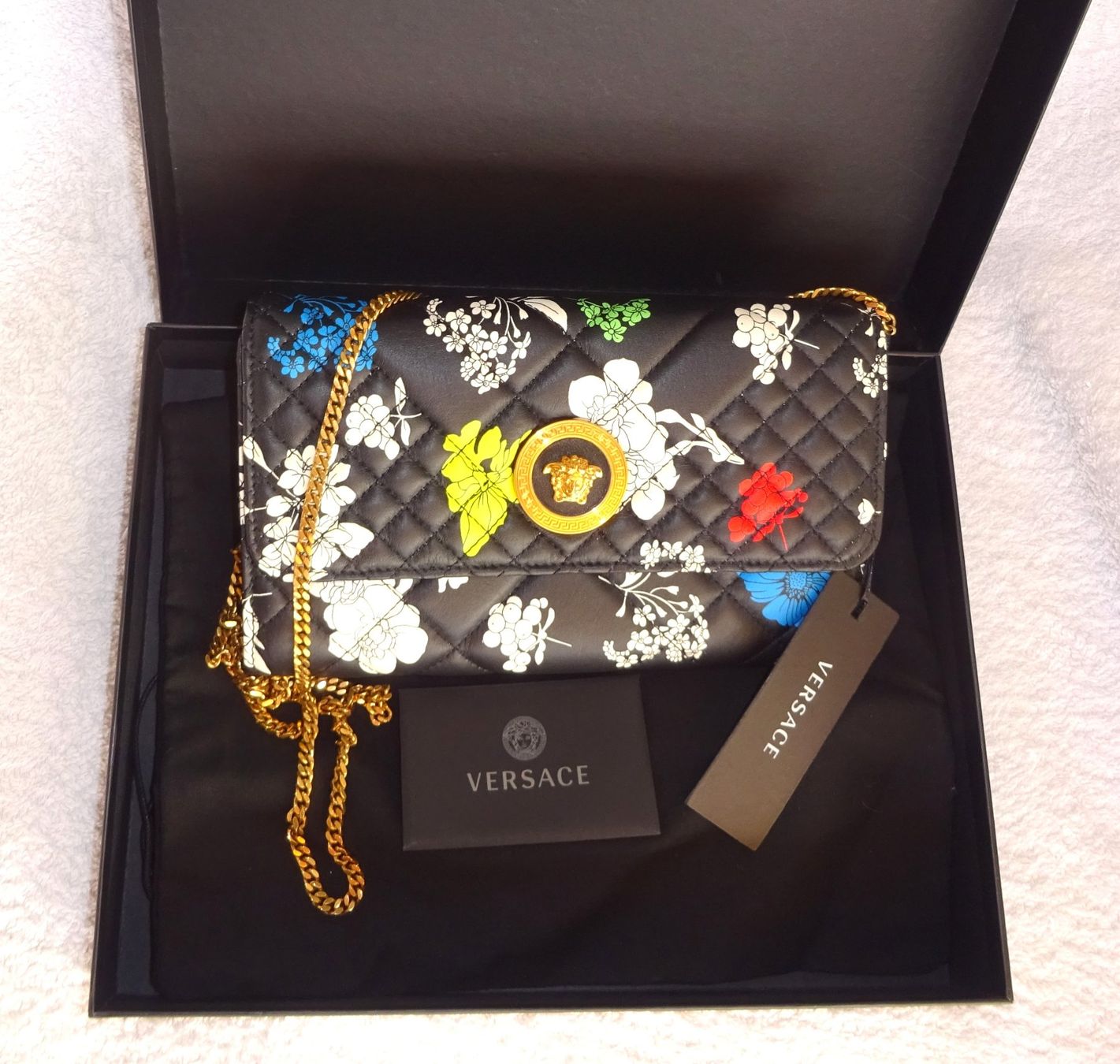 Versace Borse da donna: Versace Originale e nuova! bellissima borsa in pelle – Nuovo e nell'imballaggio originale da Bissone venduto da vis_lpp9 8