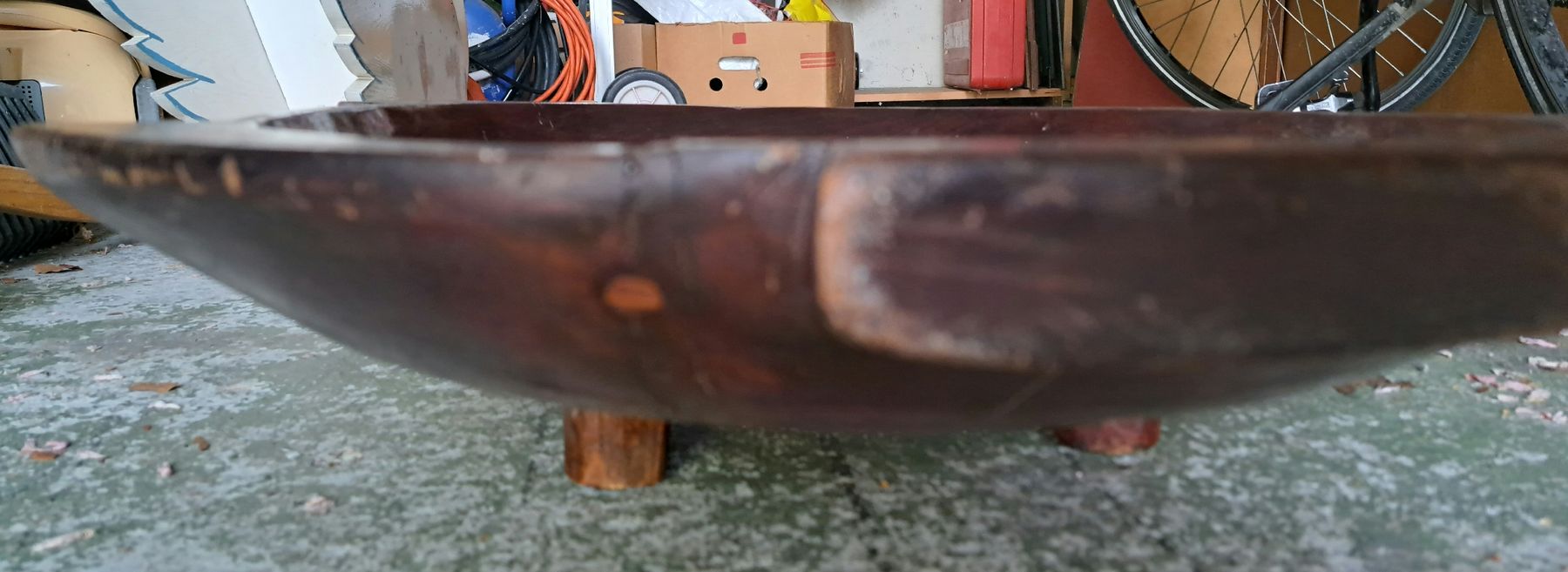 Articoli in legno: Grosse Rustikale Holzschale Teak,  60x80cm Vintage, – Usato da Zufikon venduto da Dysundas 1