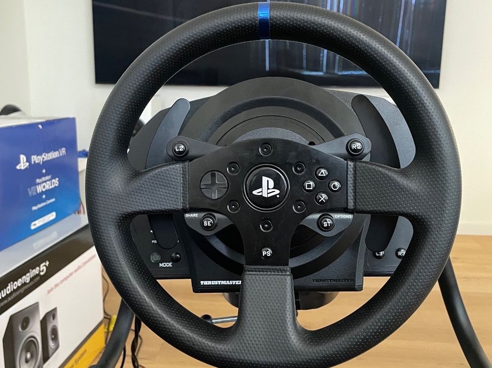 Gaming Wheel - Lenkrad. Thrustmaster (Gebraucht) in Basel für CHF 180 ...