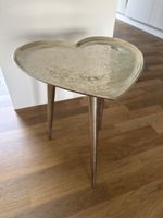 Herzförmiger Beistelltisch, Silber, Top Zustand!