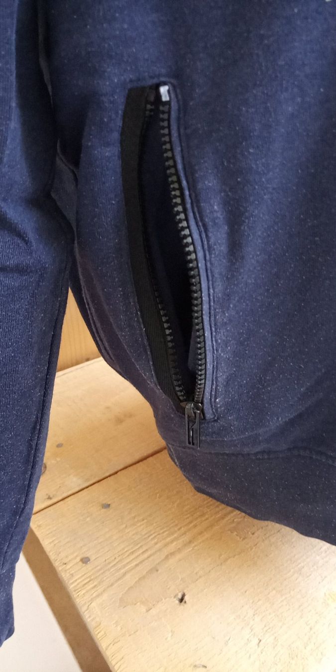 C&A Pullover & Sweatshirts: Kapuzen Pullover – Neu (gemäss Beschreibung) aus Wängi von Ladys_First 2