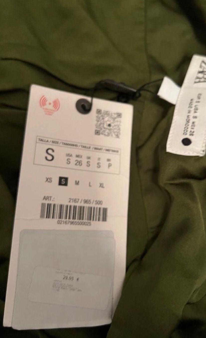 Zara Camicette: Zara grüne  Satin Bluse  S – Nuovo (secondo la descrizione) da Naters venduto da stegga 1