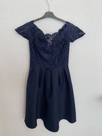 Chi Chi London Tall Kleid Spitze dunkelblau Gr. S