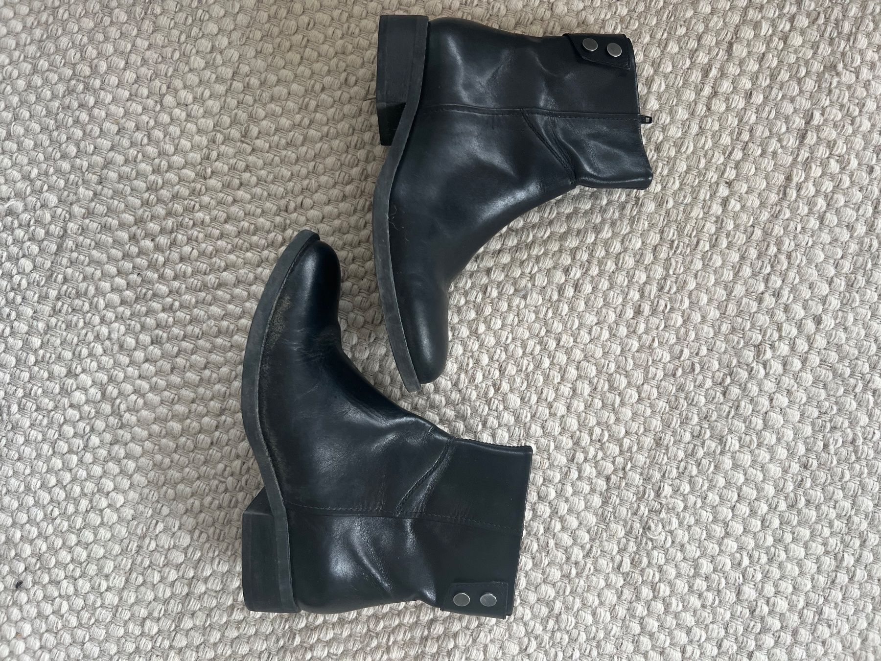 Vagabond Scarpe da donna: Vagabond schwarze Stiefeletten – Usato da Port venduto da lau_pdf5