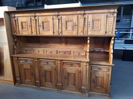 Massiver Buffetschrank