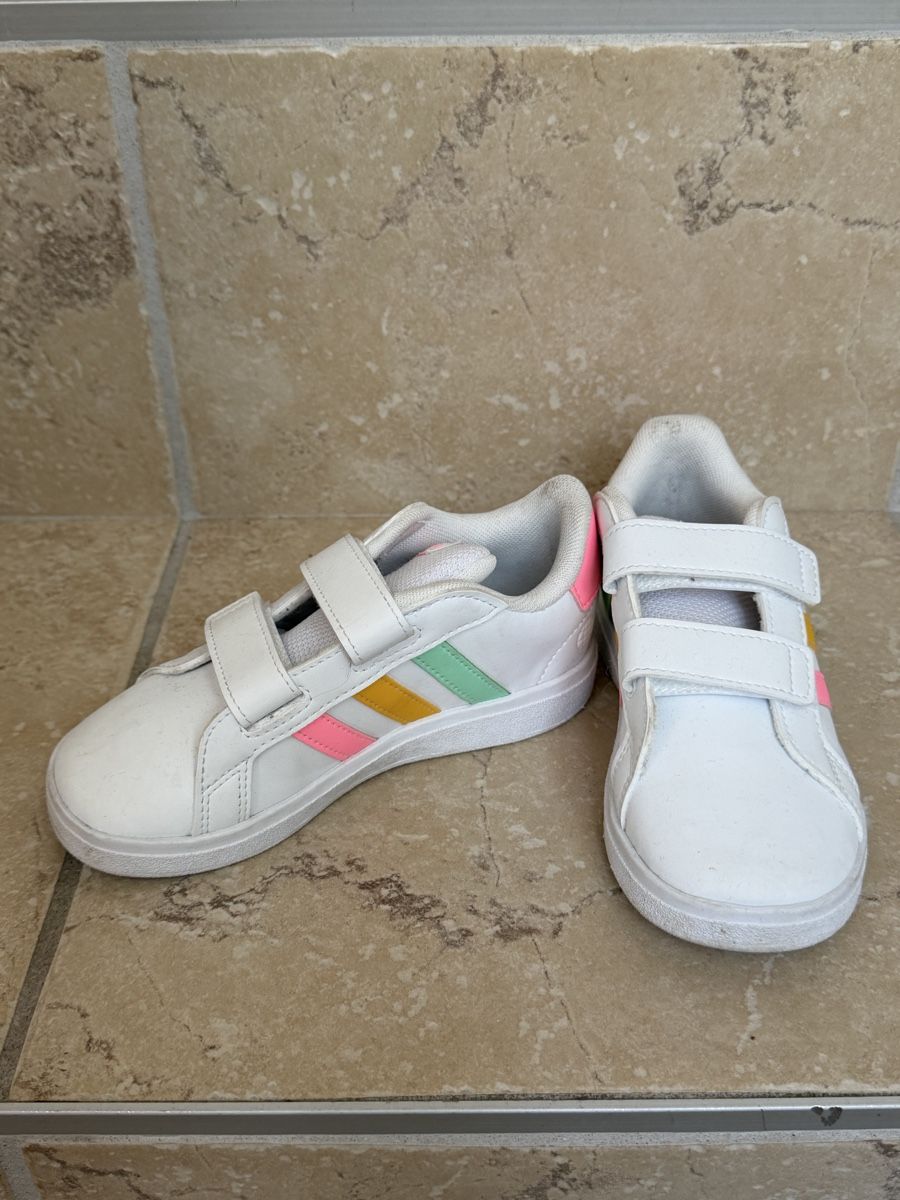 Adidas Scarpe da uomo: ADIDAS nr. 27  – Nuovo (secondo la descrizione) da Bedano venduto da VBimby 1