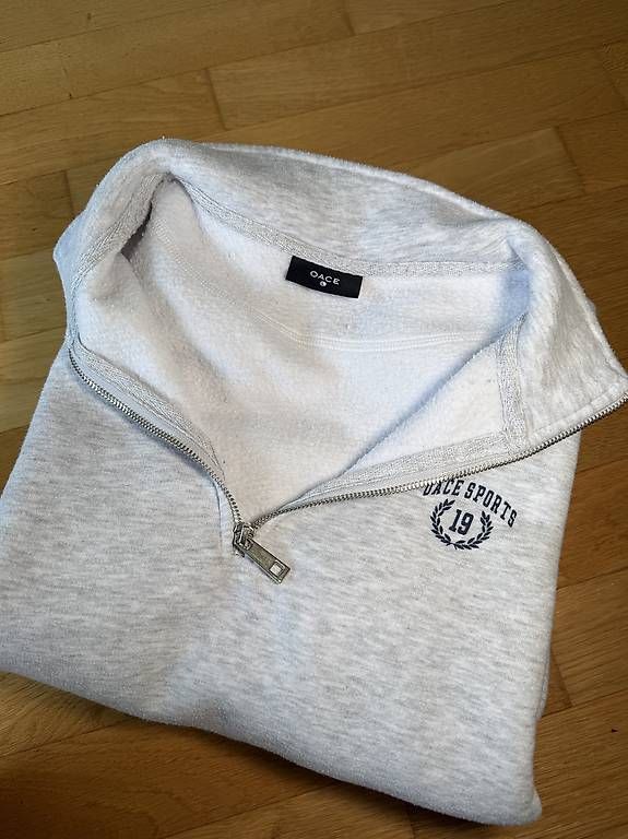 Pulls & Sweat-shirts: Oace Hoodie – D'occasion à Münsingen par Kirchhofer99