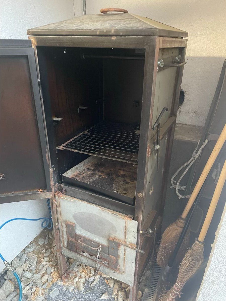 Schränke: Räucherkasten – Gebraucht aus Jenins von rurururu54 1
