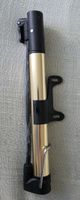 Fahrradpumpe neu goldfarben Aluminium mit Halterung guter Zu
