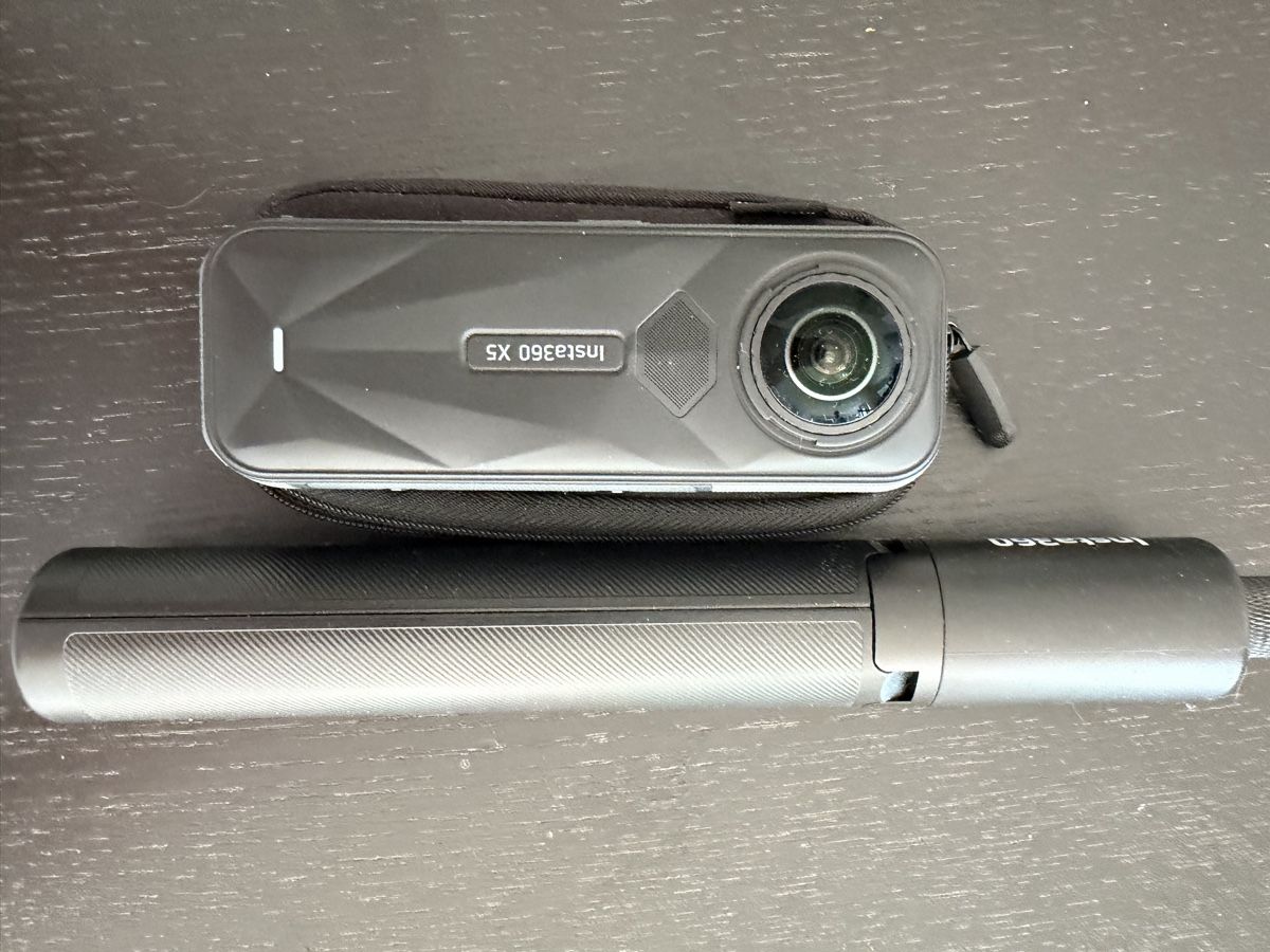 Insta360 Action Cam: Caméra Insta360 X5 avec perche, étui – D'occasion à Nyon par chuma1 2