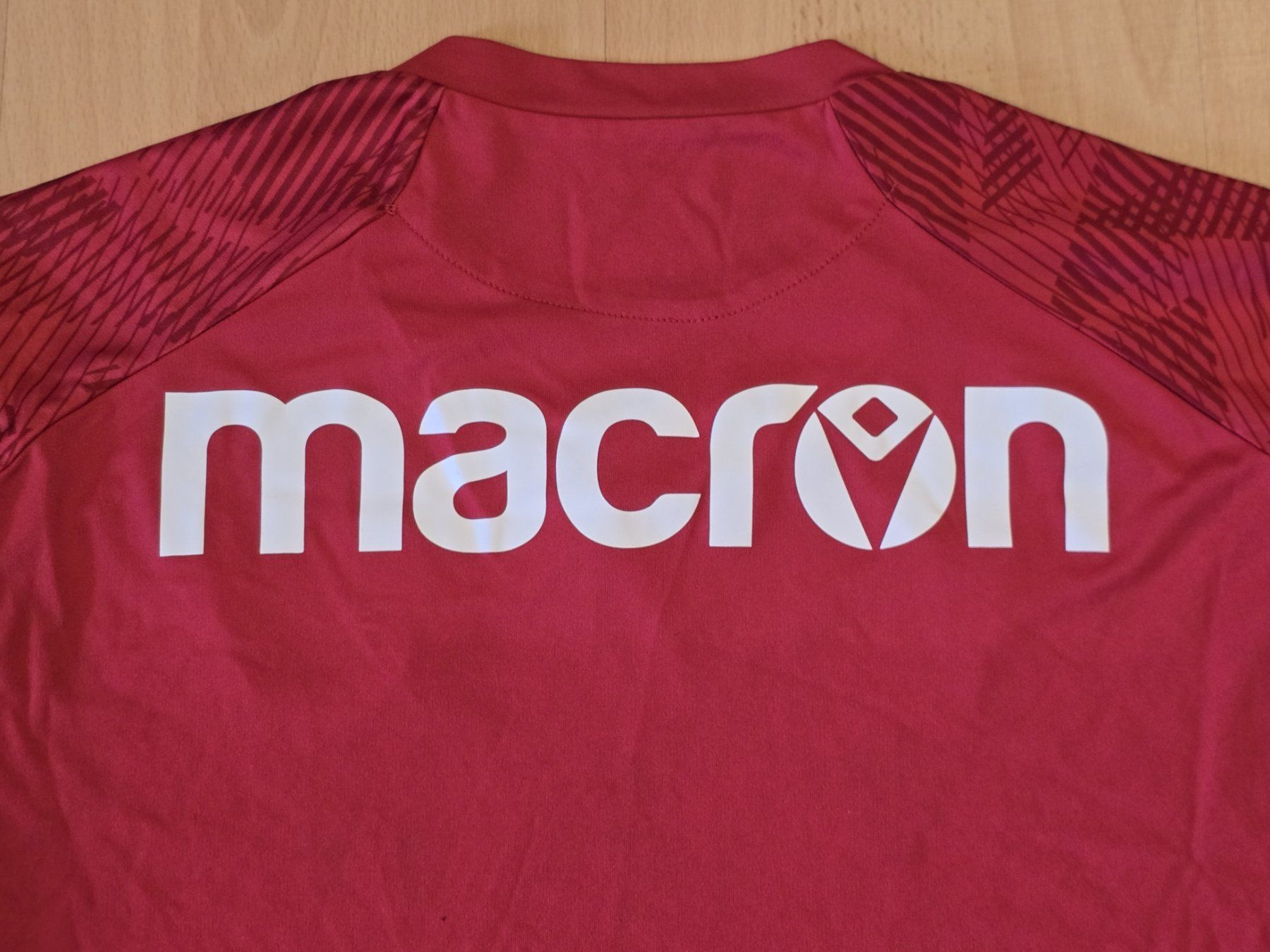 Maillots de corps & Pantalons: FC Thun Trikot, Grosse XL – D'occasion à Le Mouret par Pantini 5