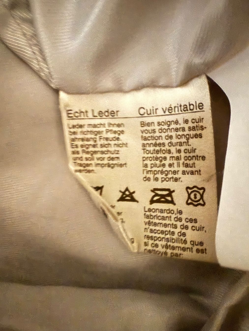 Giacche: Vintage Echtlederjacke Gr. 42 silber von Leonardo – Usato da Oetwil an der Limmat venduto da Prinzaessli123 5
