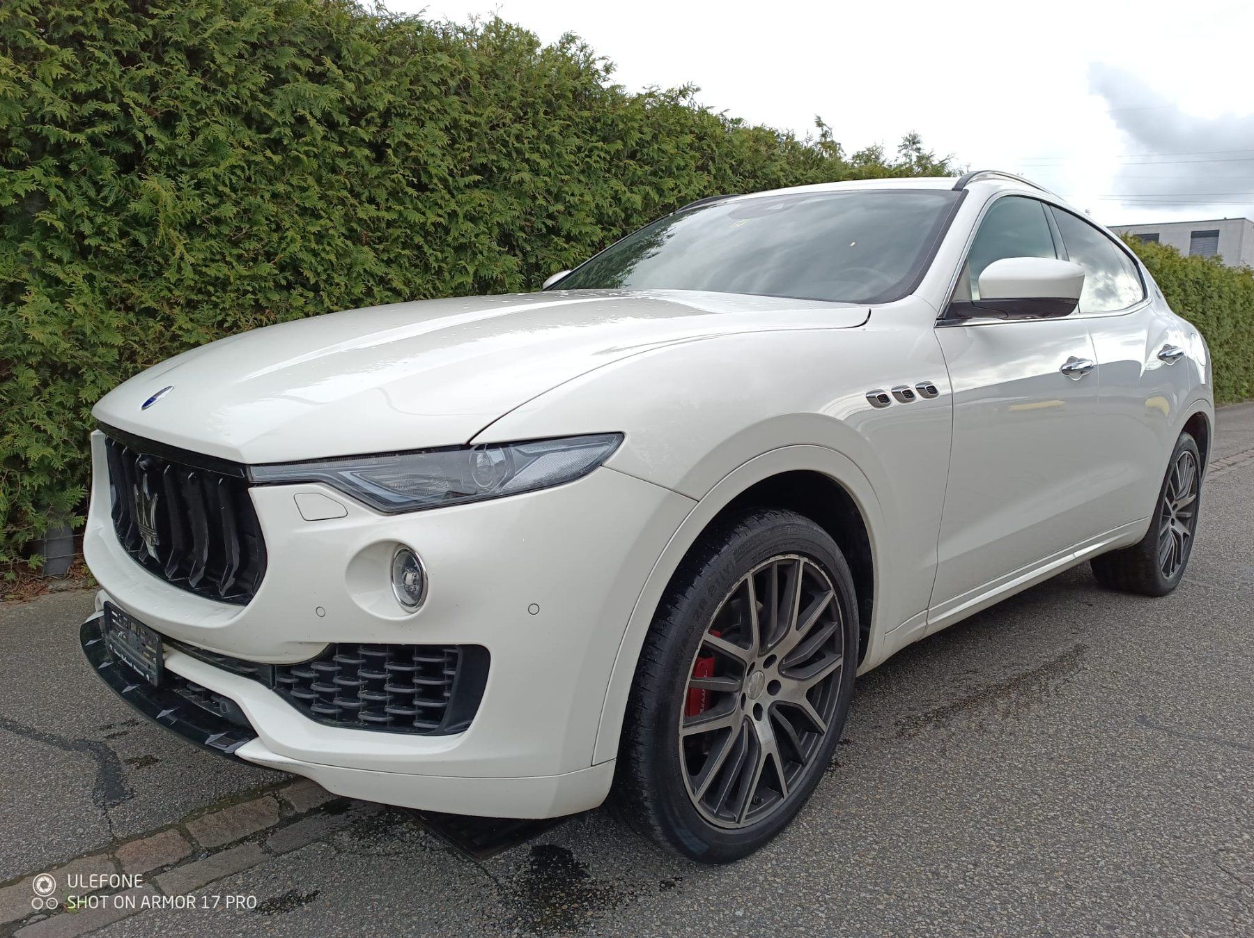 Maserati Automobili: Maserati Levante 3.0 Diesel – Usato da Gretzenbach venduto da GarageMeilenweit