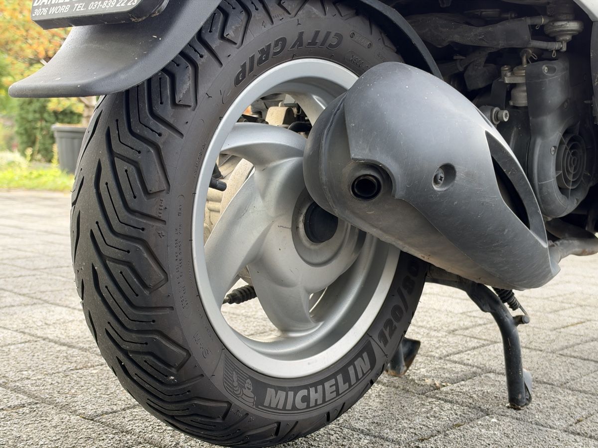 Piaggio Scooters: Piaggio Fly 125 – Gebraucht aus Meggen von leupimoto 3