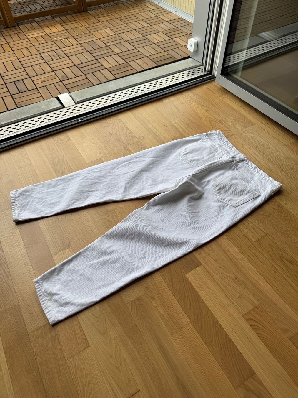 Zara Jeans: Weisse Zara Jeans – Usato da Dübendorf venduto da cendre 1