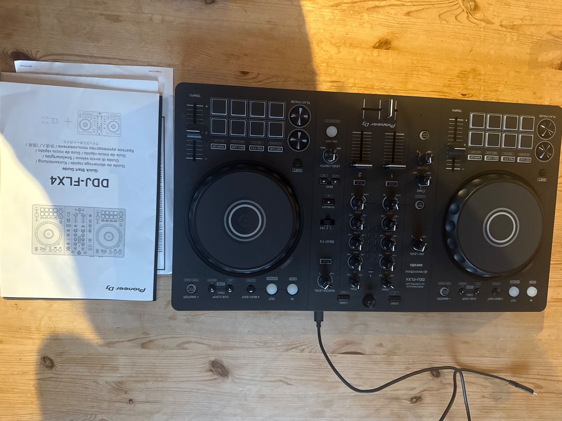 Console di mixaggio: Pioneer DJ – Nuovo (secondo la descrizione) da Zürich venduto da silenajk