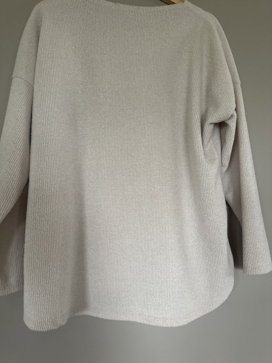 Pullover & Sweatshirts: Kuscheliger Herbstpullover Gr. M Beige Rippenmuster New Coll – Gebraucht aus Rorschacherberg von Kpas 2
