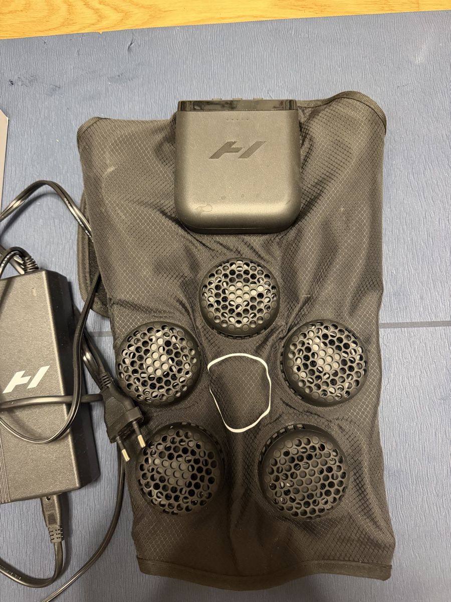 Hyperice Dispositivi per massaggi: Hyperice contrast 2 Knee – Usato da Praz (Vully) venduto da djayls8 1