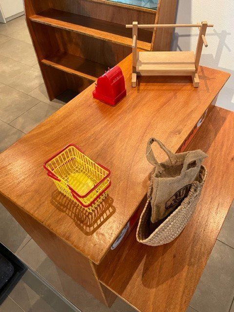Altro per Eventi aziendali & Feste: hAndgeFertigTeR VeRkaufsstAnd – Usato da Winkel venduto da zeho 4