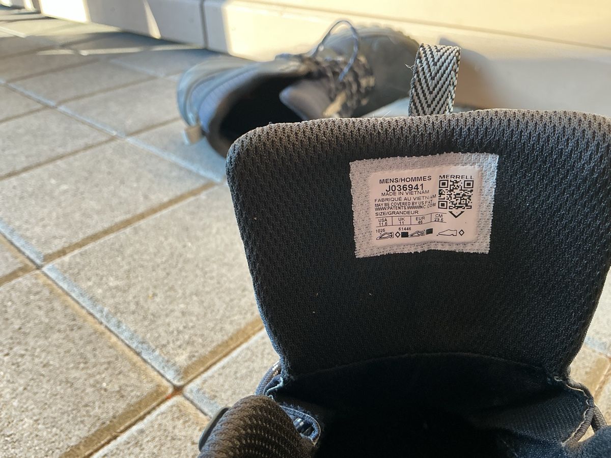 Merrell Scarpe da uomo: Chaussures de randonnée Merrell pointure 46 – Usato da La sarraz venduto da ETAGERE12 2