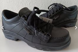 Chaussures noires Meindl neuves 37