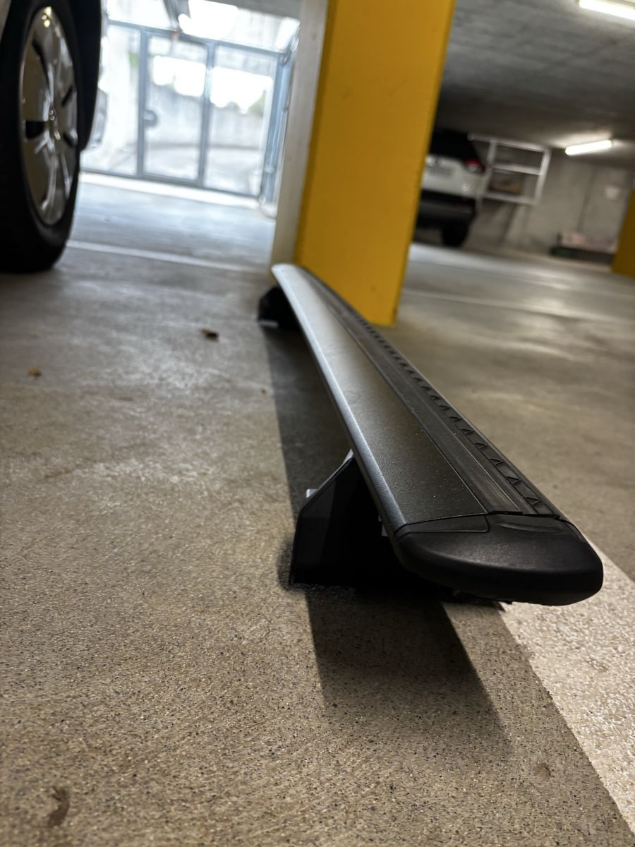 Thule Portapacchi: Thule WingBar Evo VW Passat – Usato da Laupen BE venduto da Frosch05 7