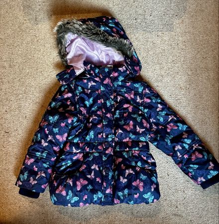 Winterjacke Gr. 104, guter Zustand 