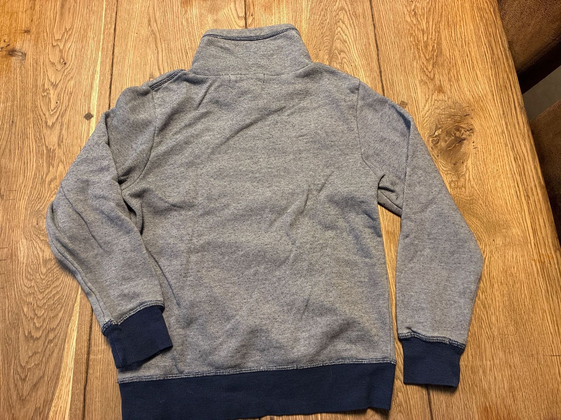 Maglioni & Felpe: cooler Pullover Grösse 134/140 mit Bauchtasche guter Zustand – Usato da Guntershausen venduto da Gloominati 2