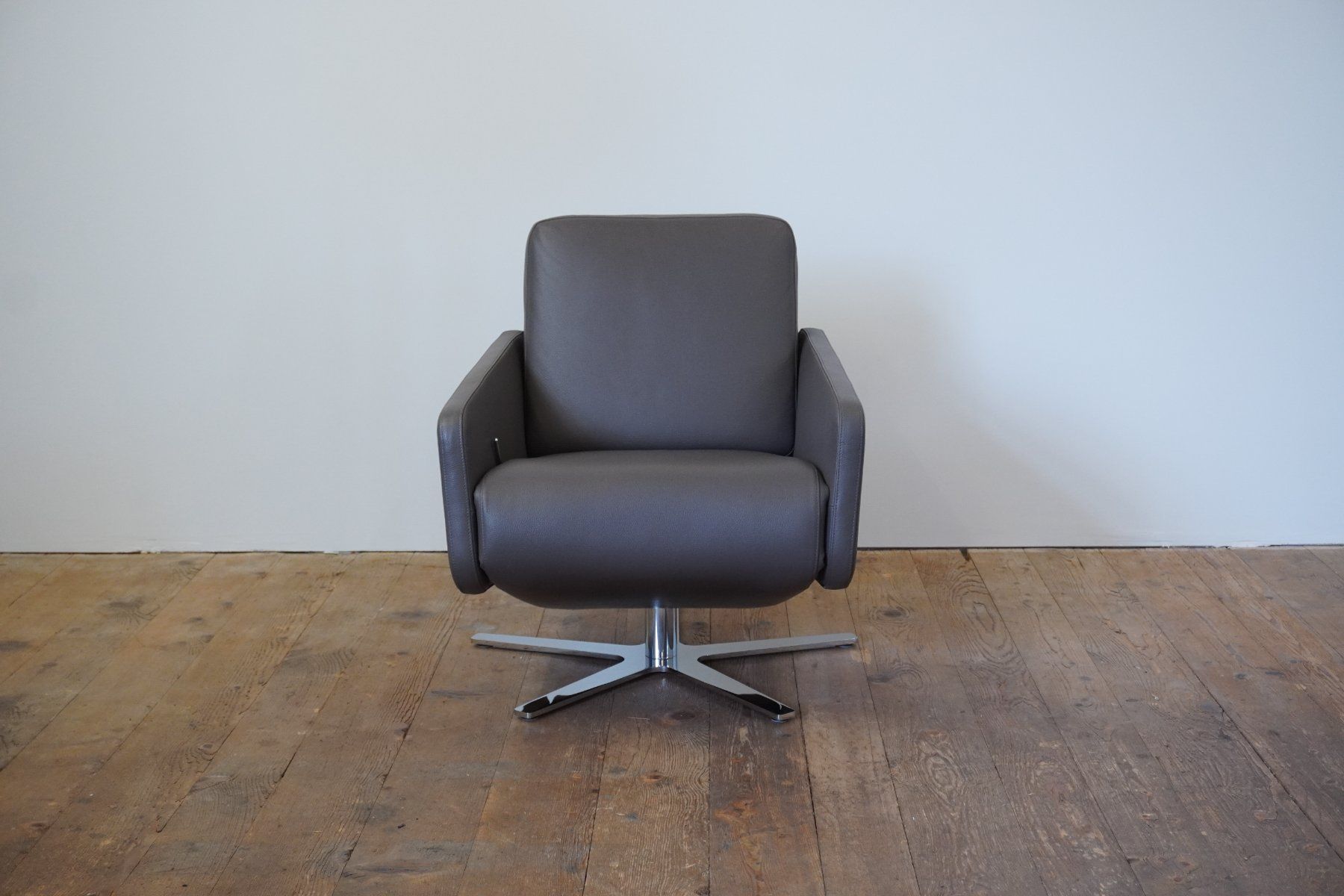 Intertime Poltrone: Intertime Nano Hochsessel Leder taupe – Usato da Bad Zurzach venduto da QLASSIQ 1
