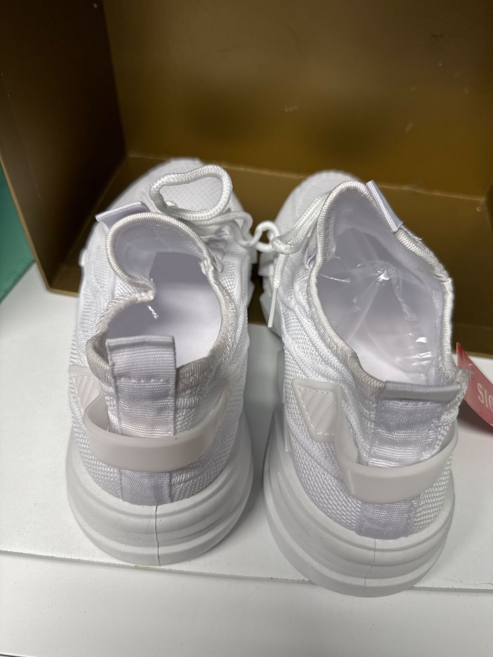 Scarpe da donna: SCHUHE gr 39 NEU – Usato da Birr venduto da WalkyriaM 1