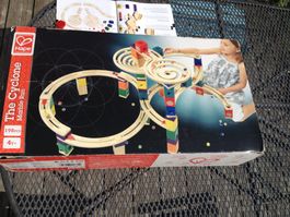 circuit de bille - Hape - the cyclone - marble run