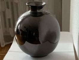 Vase Keramik dunkel glänzend Kugelförmig 29 cm hoch