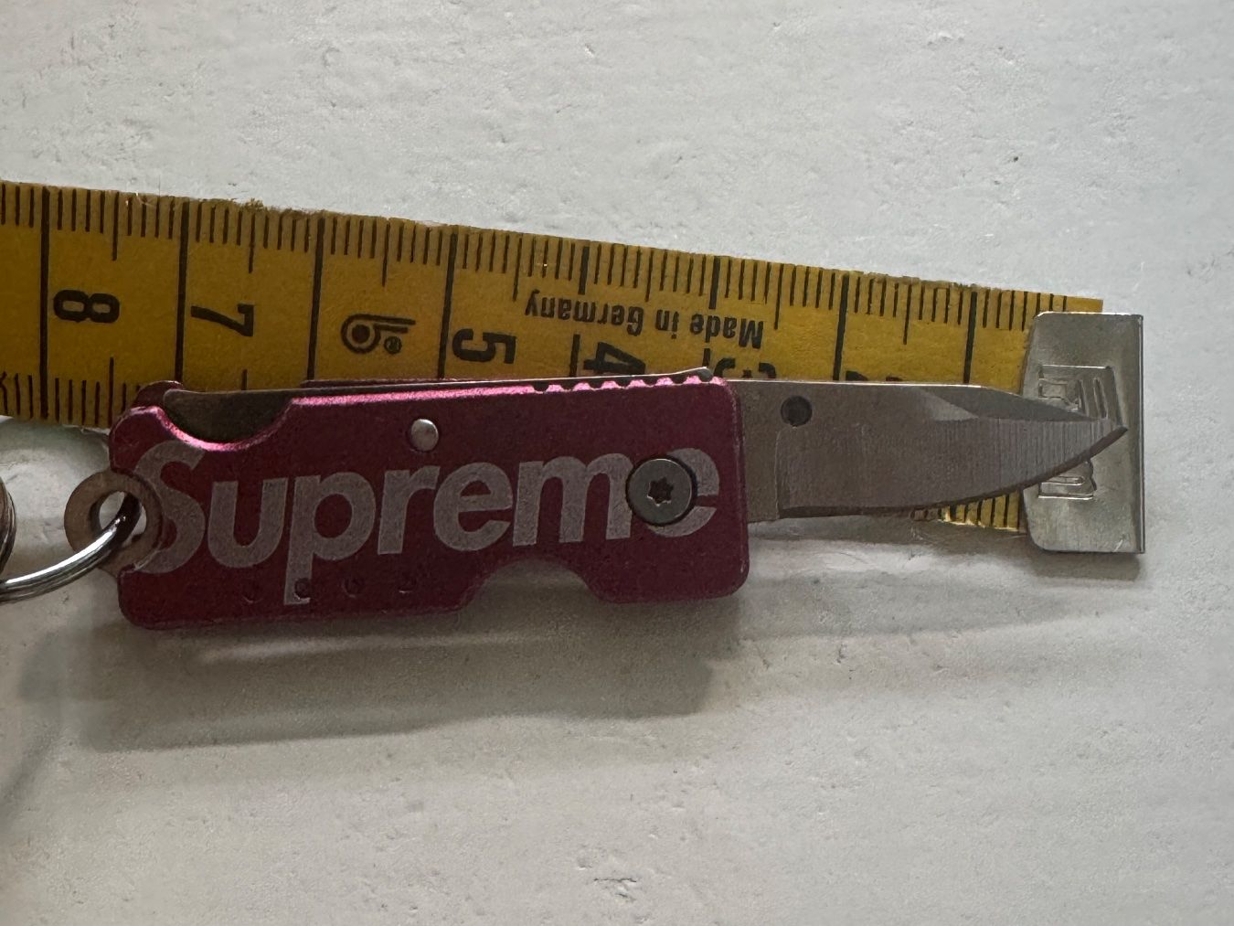 Sonstiger Bürobedarf: supreme pocket knife keychain mail opener brieföffner messer – Gebraucht aus wädenswil von 112345