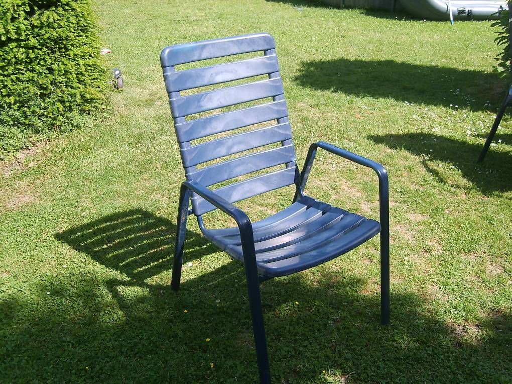 Sedie: Hochlehnige Gartenstühle – Usato da Zürich venduto da capo-capo 2