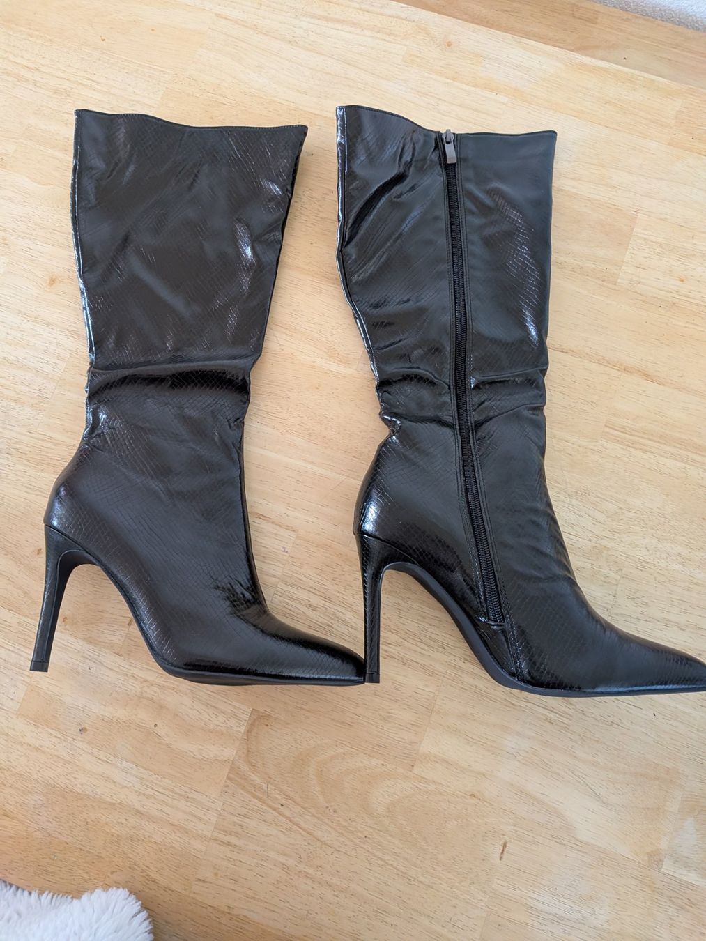 Scarpe da donna: Stiefel Grösse 39 – Nuovo (secondo la descrizione) da Bern venduto da Degero