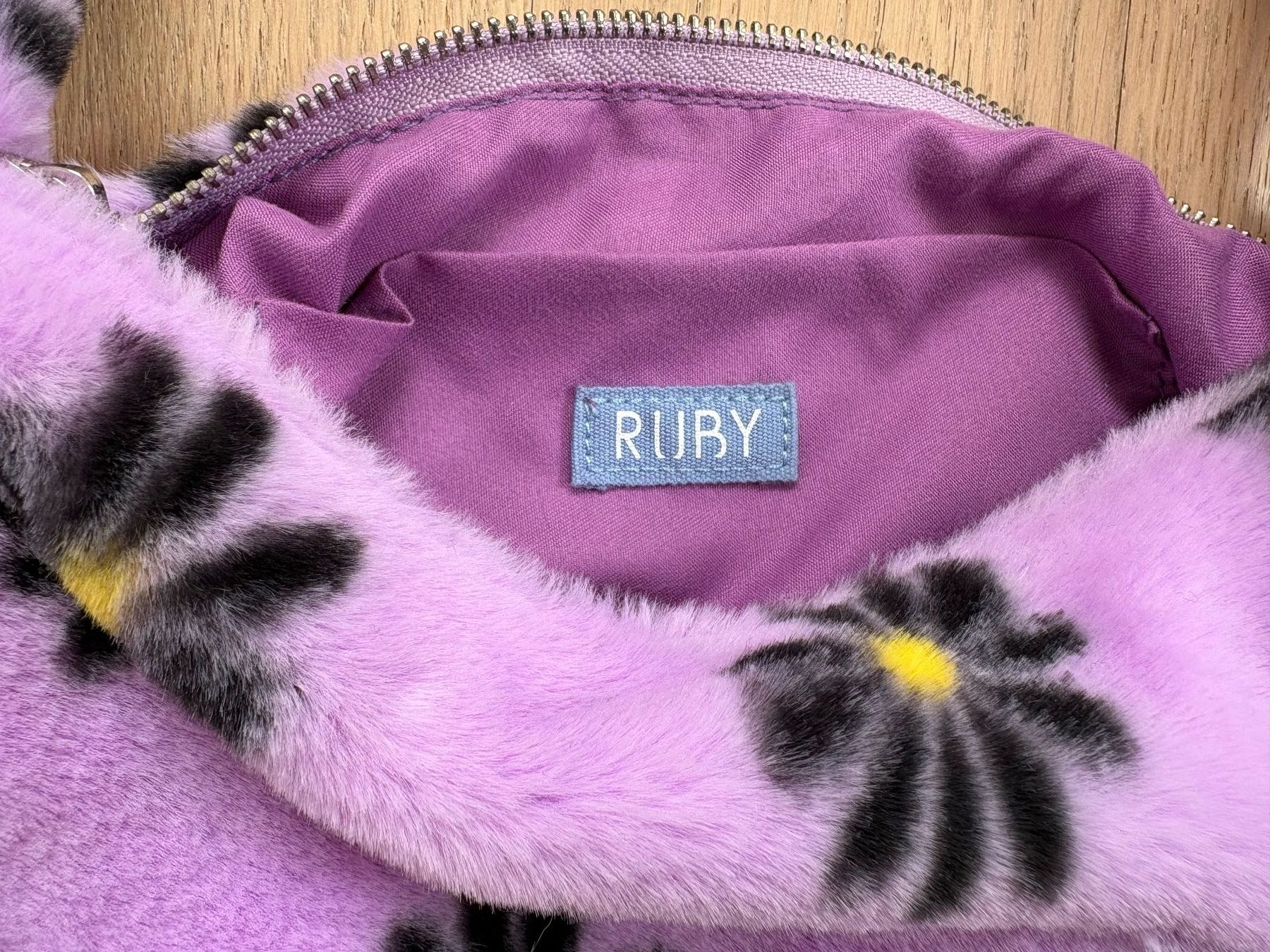Kindertaschen: Handtasche von RUBY – Neu (gemäss Beschreibung) aus Gossau SG von Black-Queen 4
