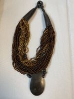 Collier ethnique perles bois et corne marron clair - 50cm