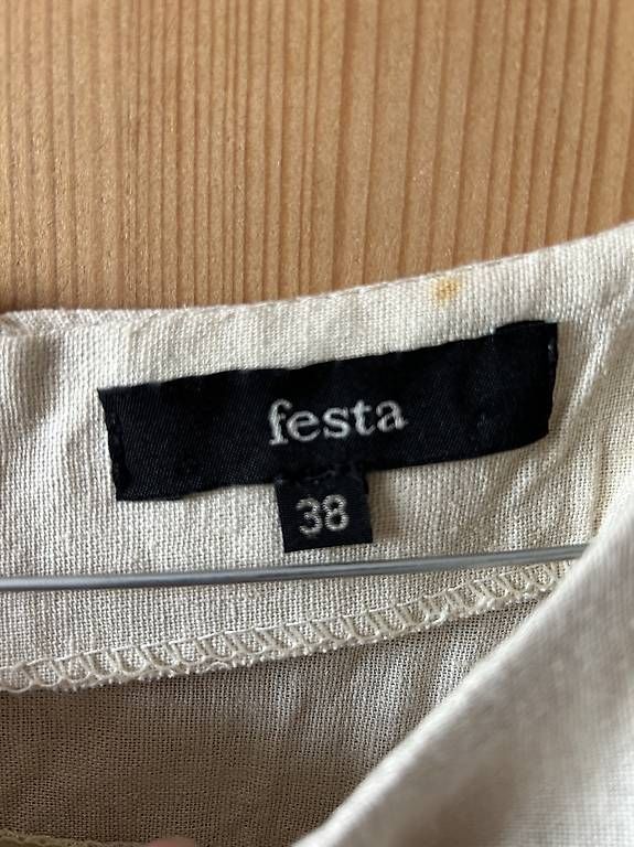 Vestiti: Sommer kleid  – Usato da Luzern venduto da yol_gn2b 2