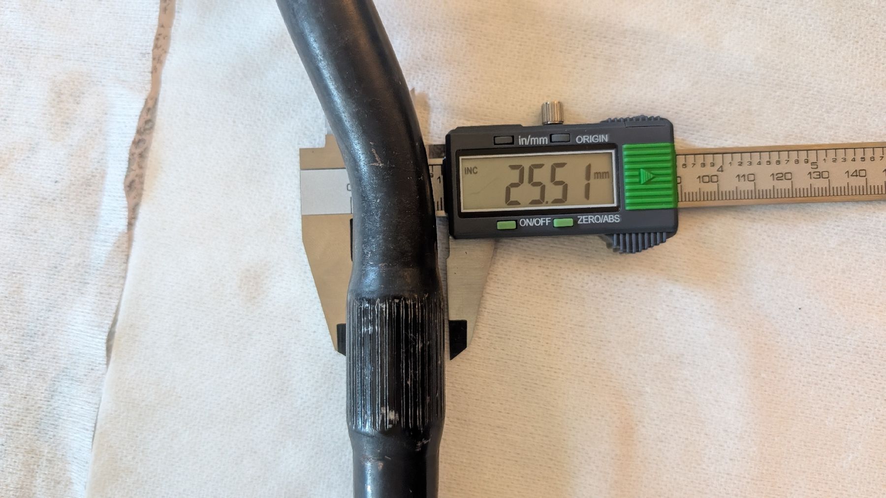 Pezzi di ricambio: Velo Lenker Schwarz, 25.5mm Klemmdurchmesser – Usato da Olten venduto da NicoOnline 4